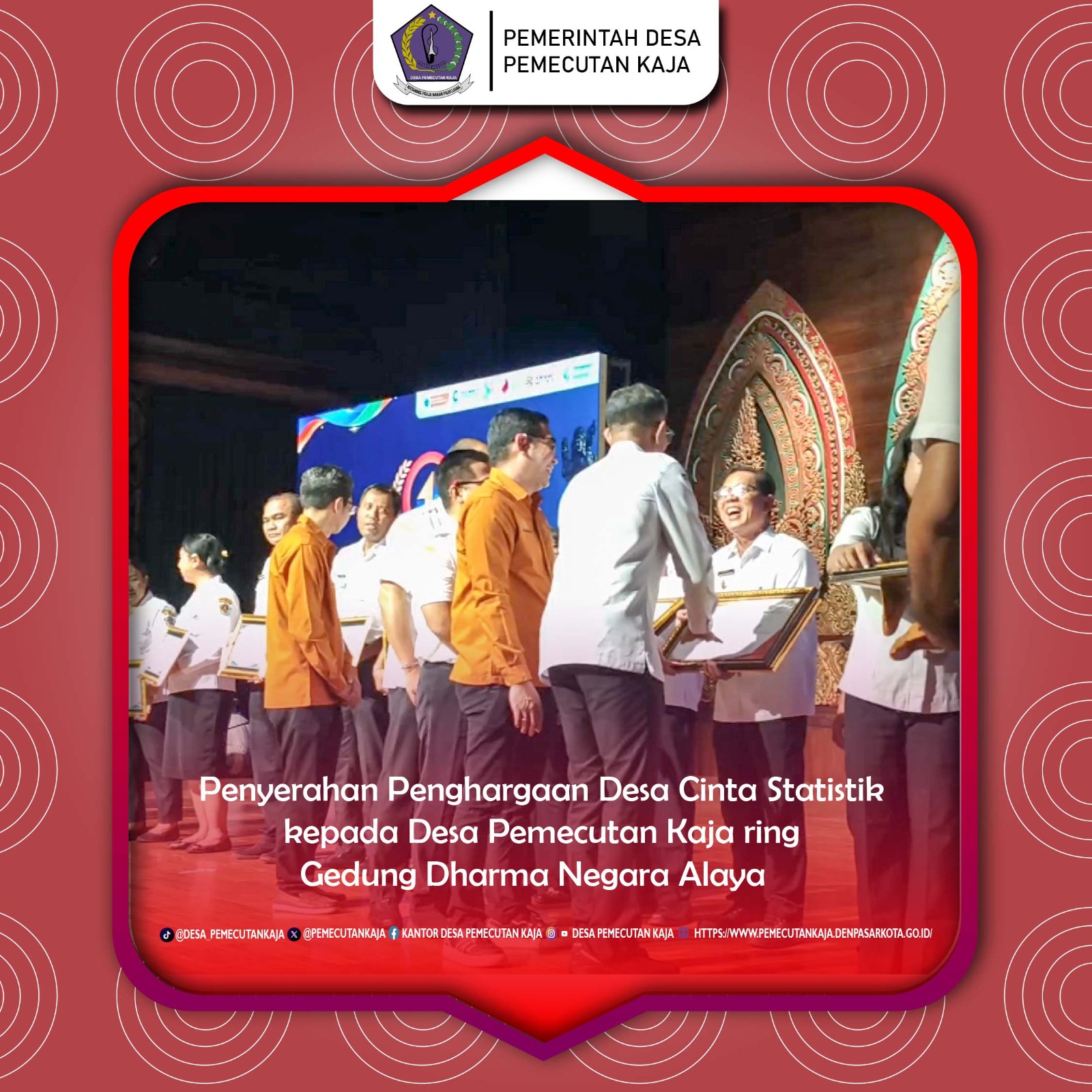 Penyerahan Penghargaan Desa Cinta Statistik kepada Desa Pemecutan Kaja